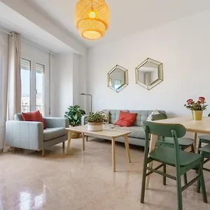 solsuite-apartment-malaga-center.1costadelsol.com/